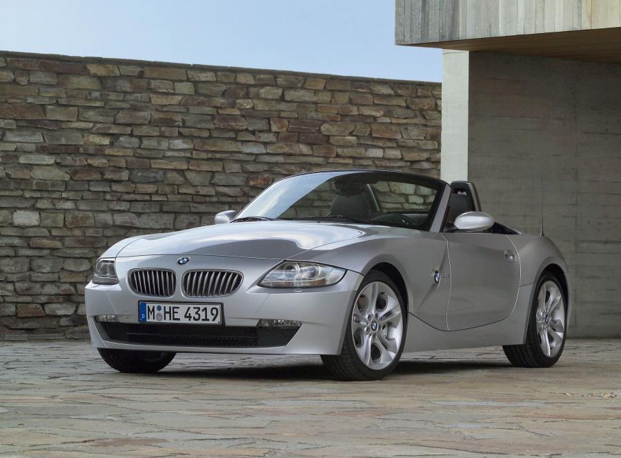  BMW Z4 Roadster 2006 года  (фото 19 из 30)